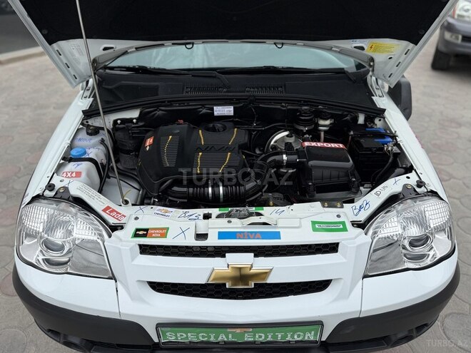Chevrolet Niva 2014, 29,580 km - 1.7 л - Sumqayıt
