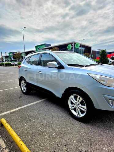 Hyundai ix35 2010, 175,000 km - 2.0 l - Bakı