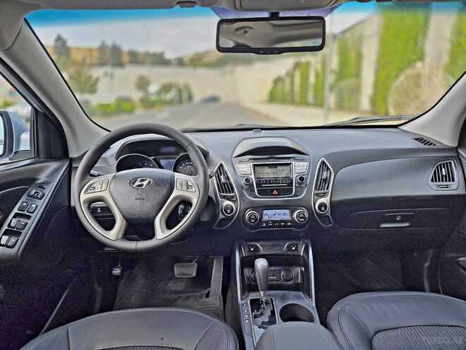 Hyundai ix35 2010, 175,000 km - 2.0 l - Bakı