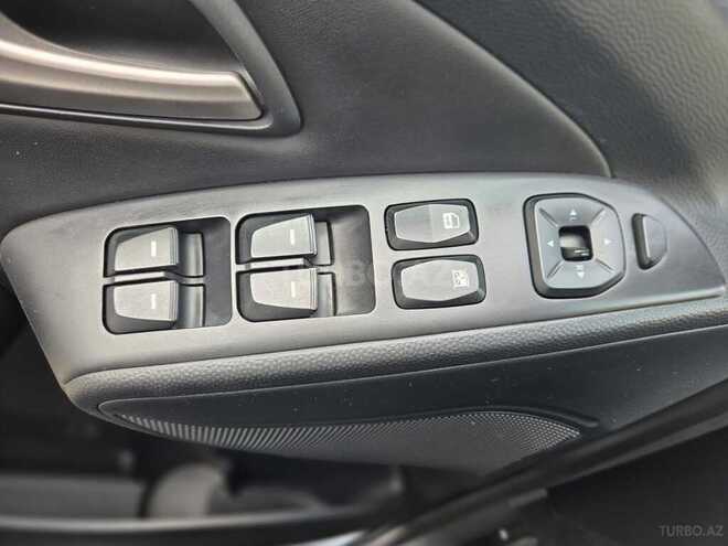 Hyundai ix35 2010, 175,000 km - 2.0 l - Bakı