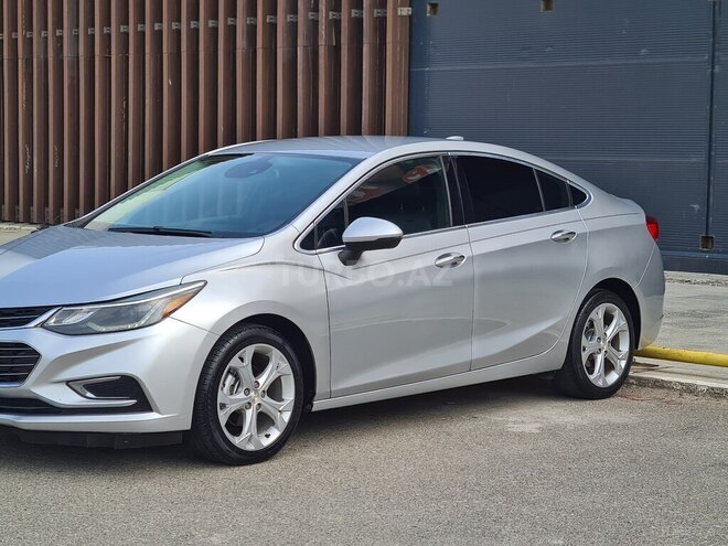 Chevrolet Cruze-16