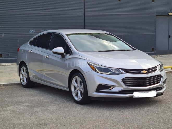 Chevrolet Cruze-1