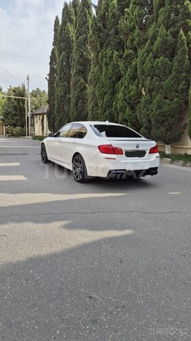 BMW 528 2011, 285,000 km - 2.0 л - Bakı