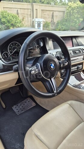 BMW 528 2011, 285,000 km - 2.0 л - Bakı