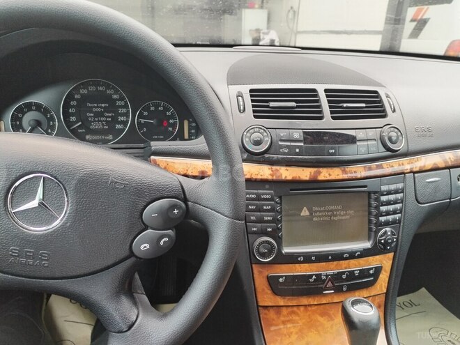 Mercedes E 200 2008, 206,000 km - 1.8 l - Sumqayıt