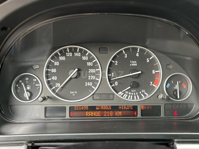BMW 525 2001, 312,000 km - 2.5 л - Bakı