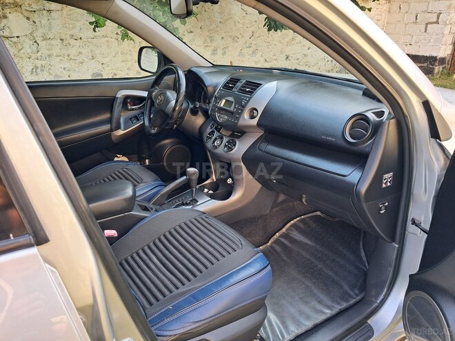 Toyota RAV4 2006, 232,500 km - 2.0 л - Bakı