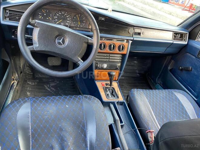Mercedes 190 1991, 425,000 km - 2.0 л - Şirvan