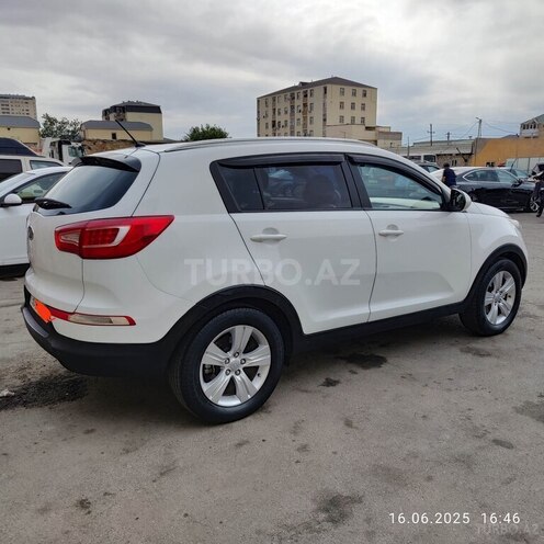 Kia Sportage 2010, 215,000 km - 2.0 l - Bakı
