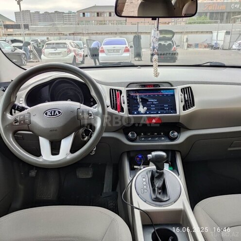 Kia Sportage 2010, 215,000 km - 2.0 l - Bakı