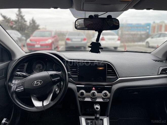 Hyundai Elantra 2019, 165,000 km - 1.6 l - Bakı