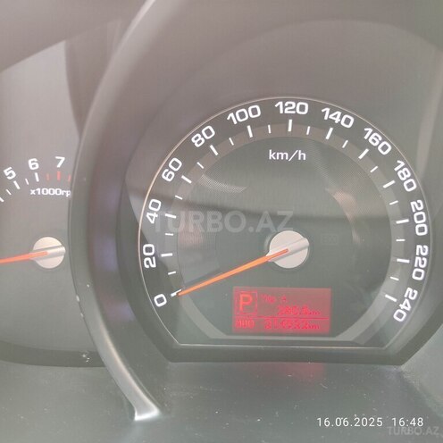 Kia Sportage 2010, 215,000 km - 2.0 l - Bakı