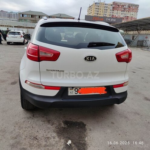 Kia Sportage 2010, 215,000 km - 2.0 l - Bakı