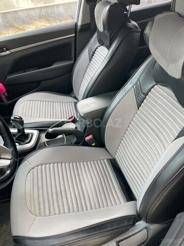Hyundai Elantra 2019, 165,000 km - 1.6 l - Bakı