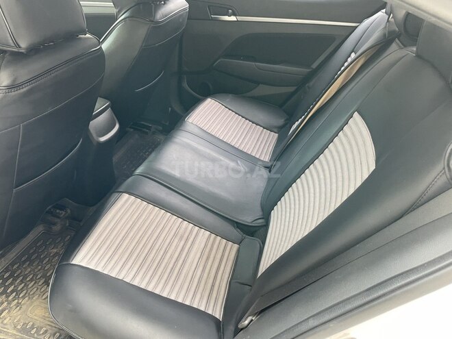 Hyundai Elantra 2019, 165,000 km - 1.6 l - Bakı