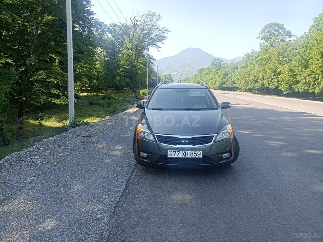 Kia Ceed 2011, 157,231 km - 1.6 l - İsmayıllı