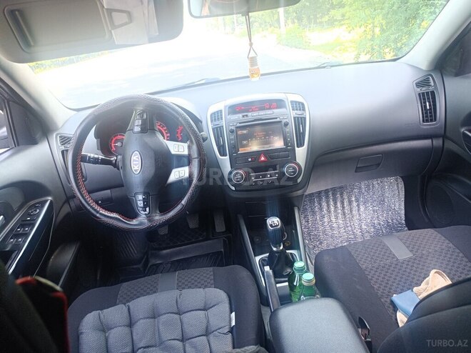 Kia Ceed 2011, 157,231 km - 1.6 l - İsmayıllı
