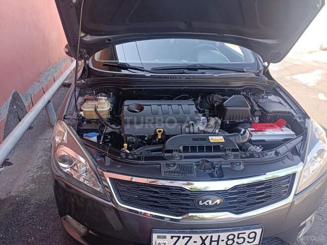 Kia Ceed 2011, 157,231 km - 1.6 l - İsmayıllı