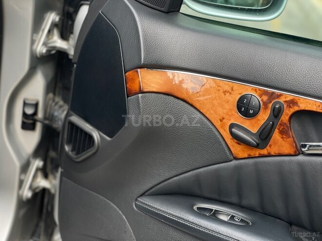 Mercedes E 320 2004, 350,000 km - 3.2 l - Bakı