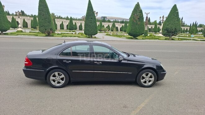 Mercedes E 240 2004, 244,000 km - 2.6 l - Gəncə