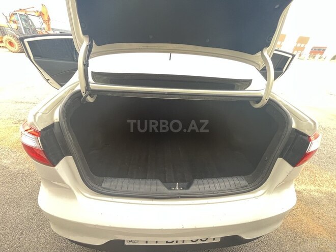 Kia Rio 2016, 172,123 km - 1.6 l - Bakı