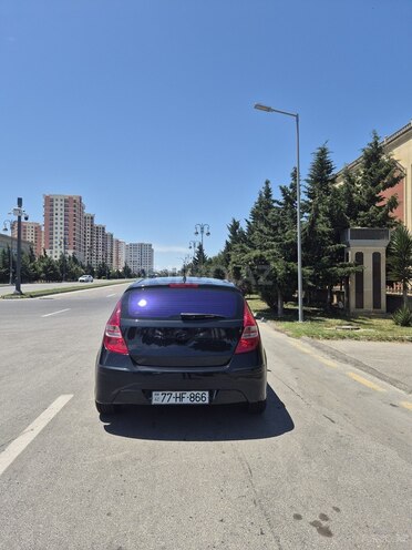 Hyundai i30 2010, 245,098 km - 1.4 l - Bakı