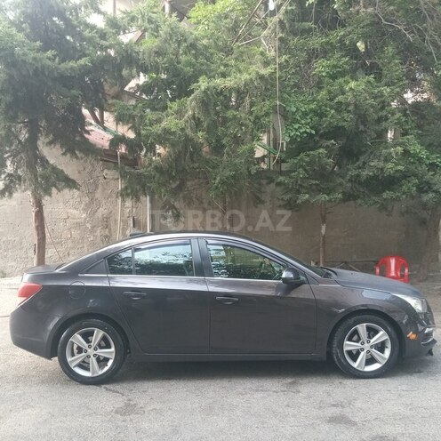 Chevrolet Cruze-4