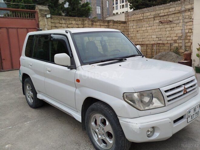 Mitsubishi Pajero io 1999, 266,000 km - 1.8 л - Bakı