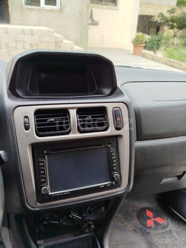 Mitsubishi Pajero io 1999, 266,000 km - 1.8 л - Bakı