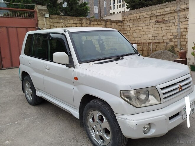 Mitsubishi Pajero io 1999, 266,000 km - 1.8 л - Bakı