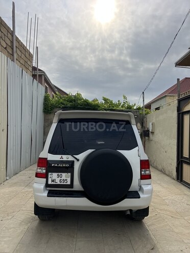 Mitsubishi Pajero io 2000, 318,000 km - 2.0 л - Bakı