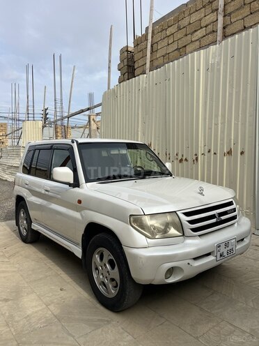 Mitsubishi Pajero io 2000, 318,000 km - 2.0 л - Bakı