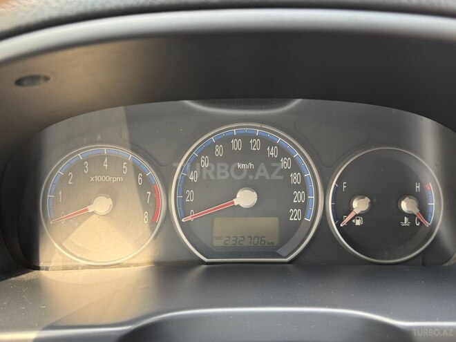 Hyundai Santa Fe 2009, 233,000 km - 2.7 l - Bakı