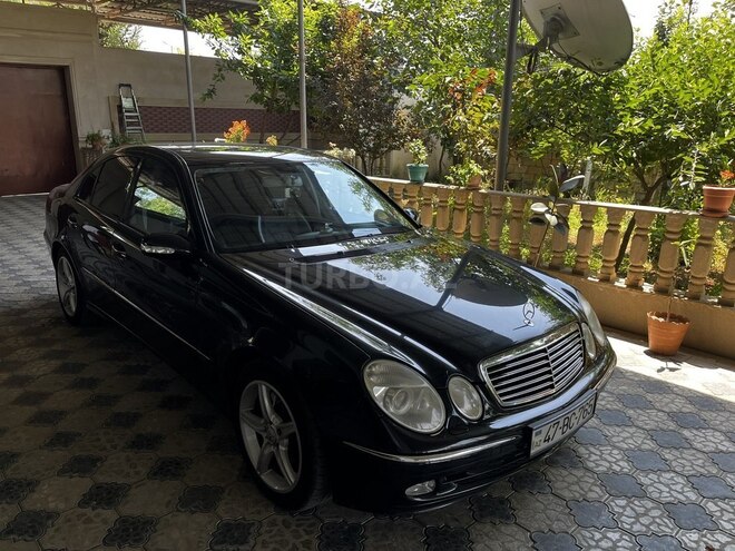 Mercedes E 240 2003, 293,235 km - 2.6 л - Neftçala