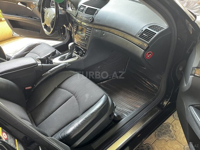 Mercedes E 240 2003, 293,235 km - 2.6 л - Neftçala