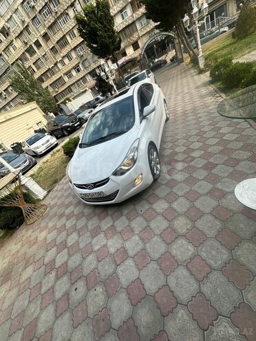 Hyundai Elantra 2013, 195,000 km - 1.8 l - Bakı