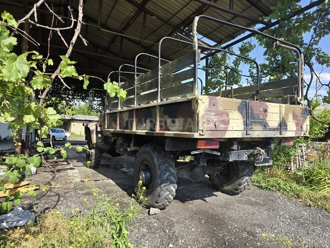 GAZ 3308 2003, 330,000 km - 4.3 l - Zaqatala