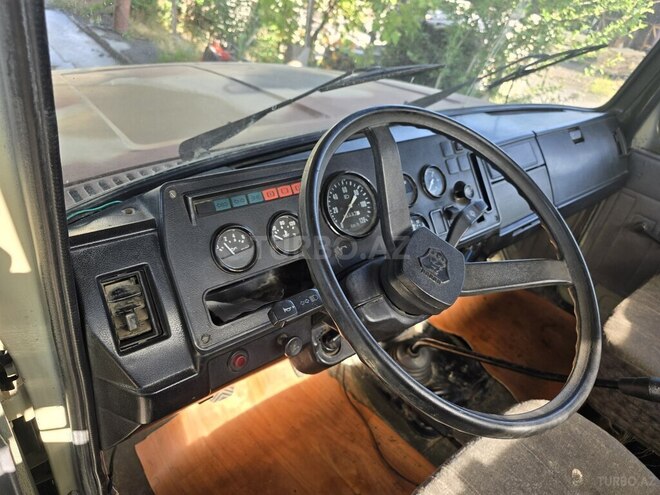 GAZ 3308 2003, 330,000 km - 4.3 l - Zaqatala