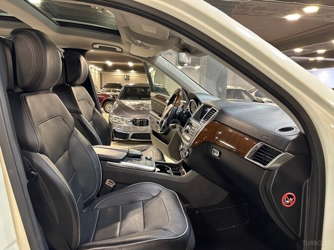Mercedes GL 500 4MATIC-9