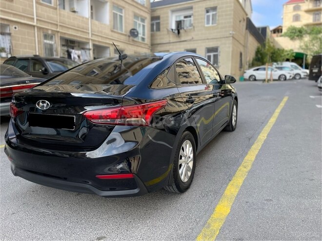 Hyundai Accent 2018, 82,300 km - 1.6 л - Bakı