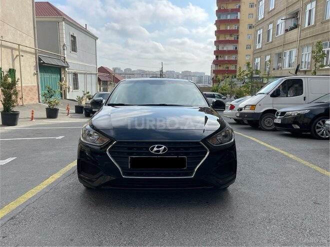 Hyundai Accent 2018, 82,300 km - 1.6 л - Bakı