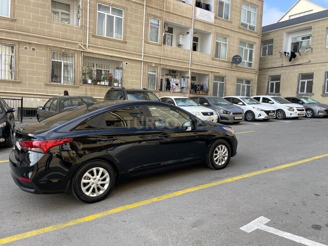 Hyundai Accent 2018, 82,300 km - 1.6 л - Bakı