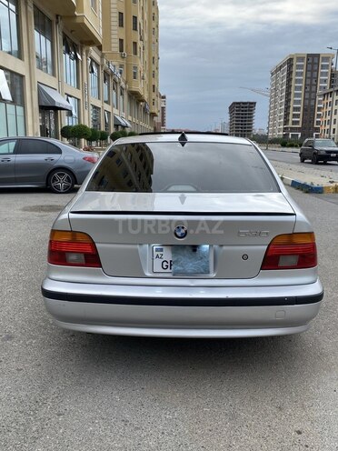 BMW 530 2001, 32,000 km - 3.0 l - Sumqayıt