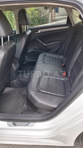 Volkswagen Passat (North America) 2016, 205,000 km - 1.8 л - Bakı