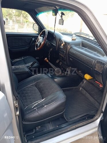 GAZ 3110 2004, 477,001 km - 2.4 l - Neftçala