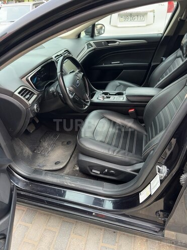 Ford Fusion (North America) 2019, 120,231 km - 1.5 l - Sumqayıt