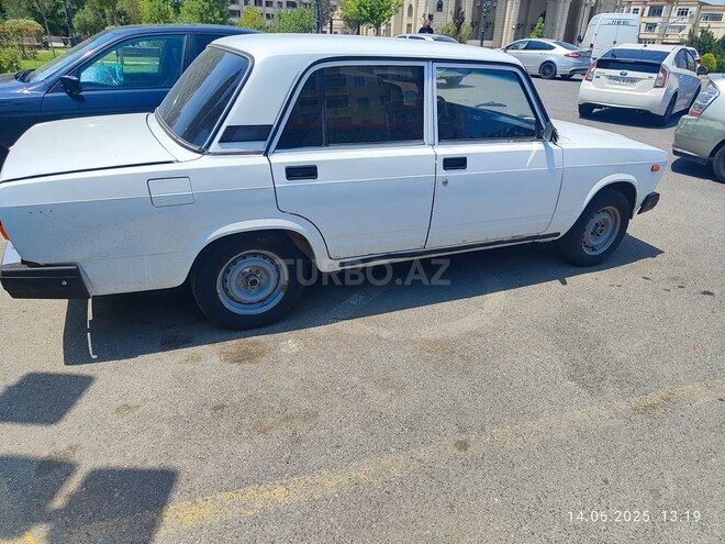 LADA (VAZ) 2107 2003, 82,000 km - 1.6 л - Bakı