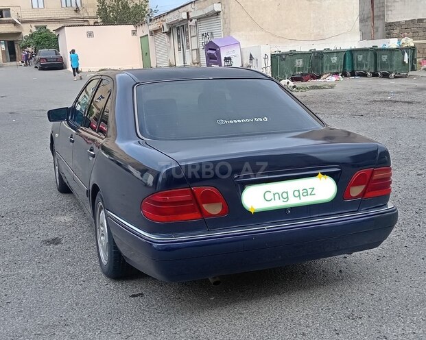 Mercedes E 230 1996, 390,000 km - 2.3 l - Bakı