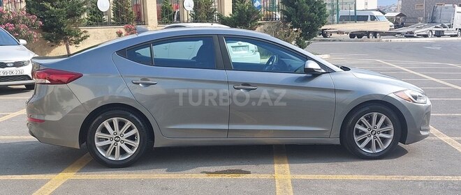Hyundai Elantra 2017, 140,000 km - 2.0 l - Bakı
