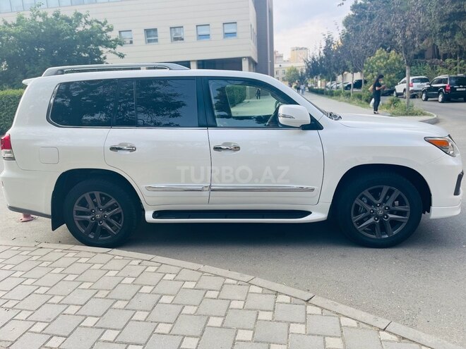 Lexus LX 570 2013, 255,000 km - 5.7 l - Bakı